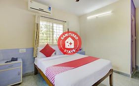 Oyo 75854 Hotel Harsha Residency