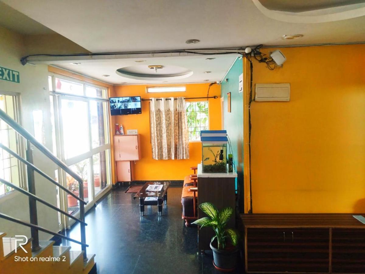 Oyo 75854 Hotel Harsha Residency Bangalore Exterior photo